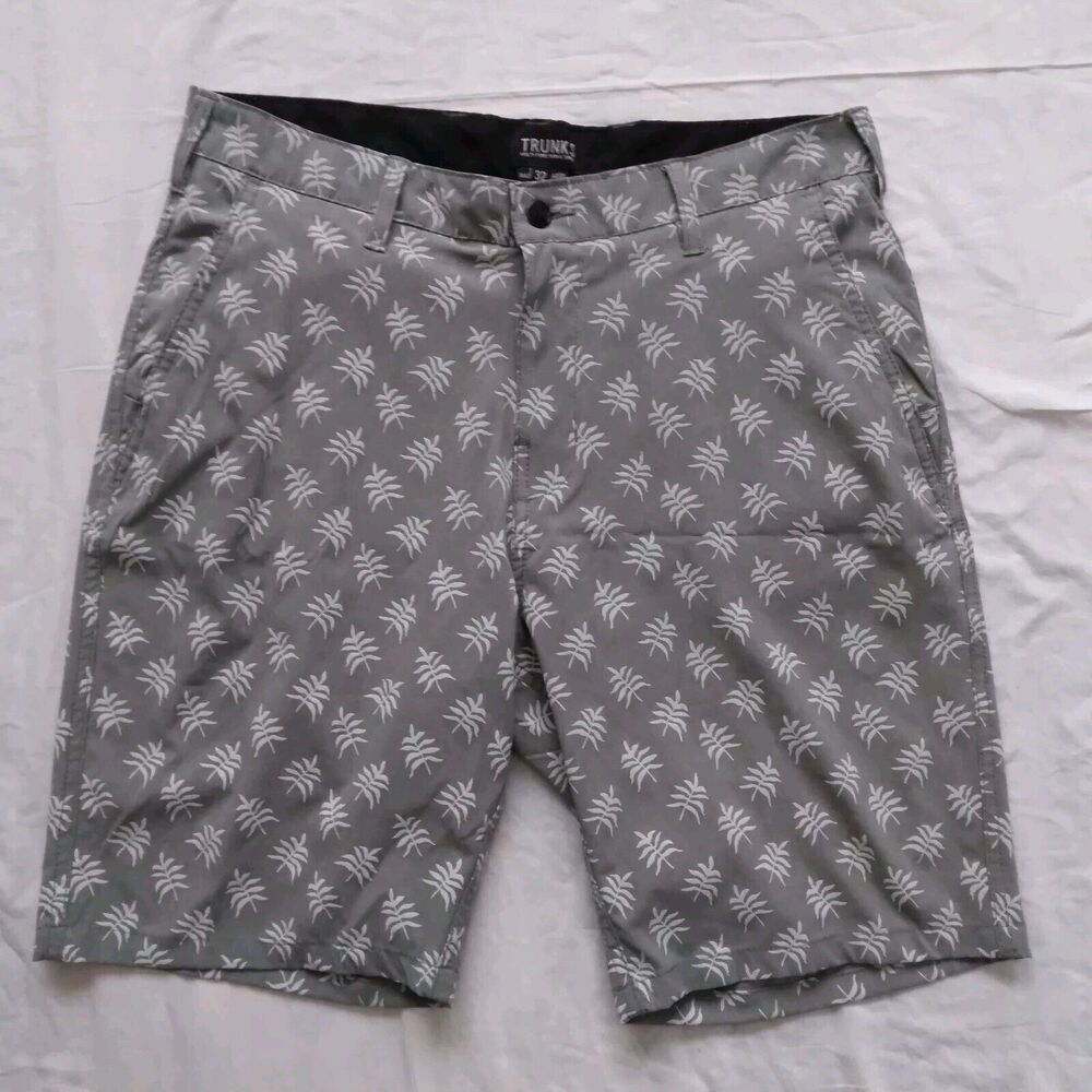 Trunks Multi-Functional Shorts Gray Leaf Print Me… - image 1